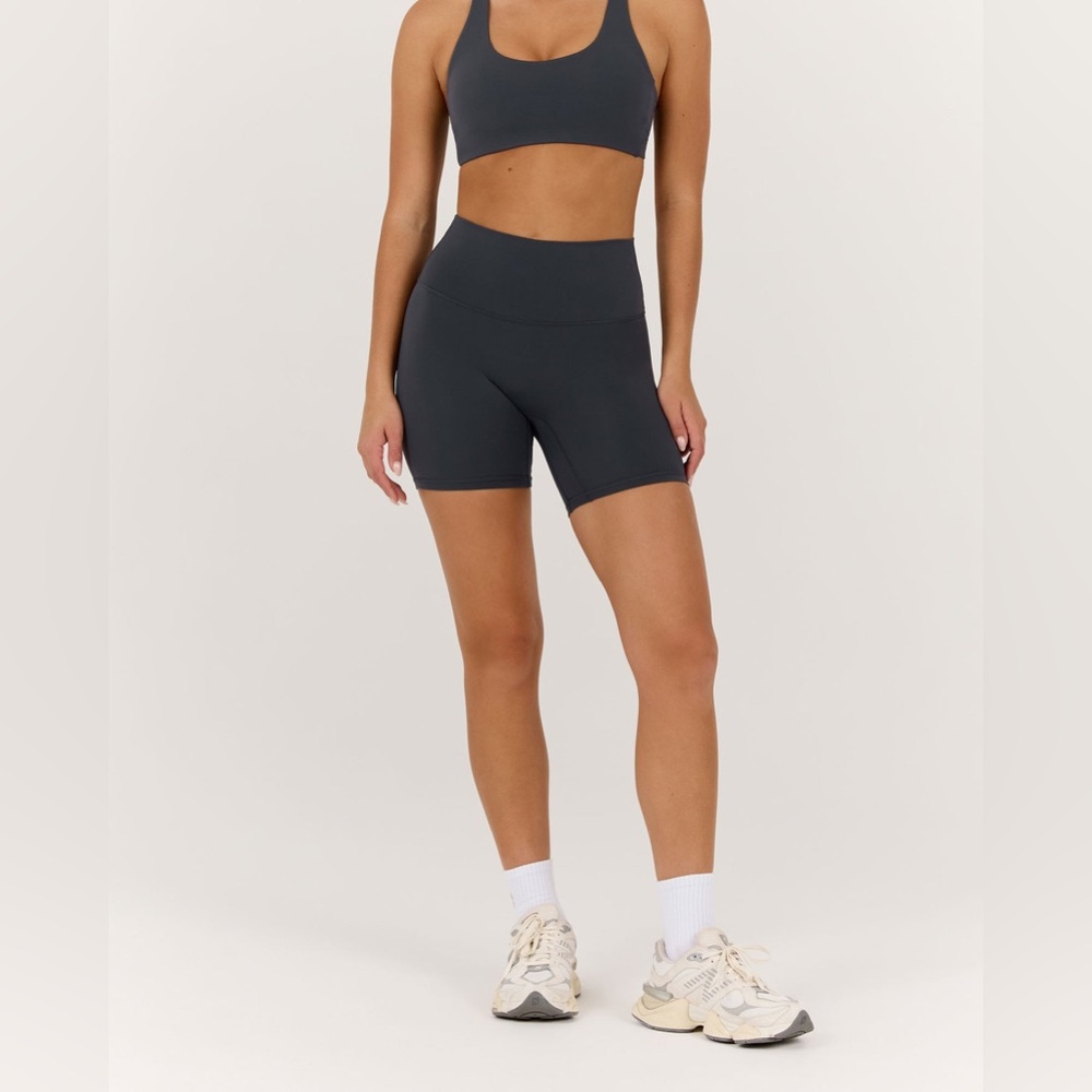 6” MUSCLE REPUBLIC MOTION 6” BIKE SHORT COLOR STORM